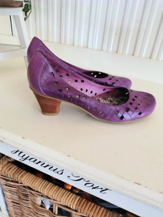 Zapatos de piel Wonders morados Talla 39