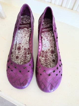 Zapatos de piel Wonders morados Talla 39