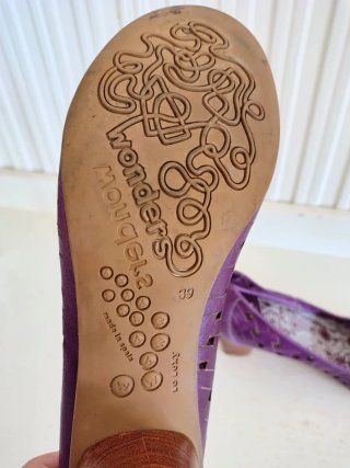 Zapatos de piel Wonders morados Talla 39