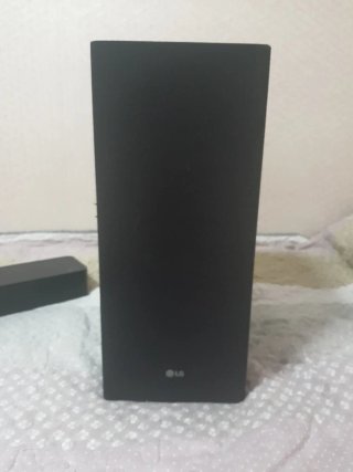 Barra de Sonido LG SK5 + Subwoofer