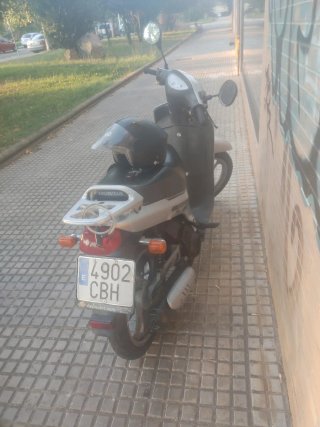 Honda scopy sh 100 2 t con itv asta el 2027
