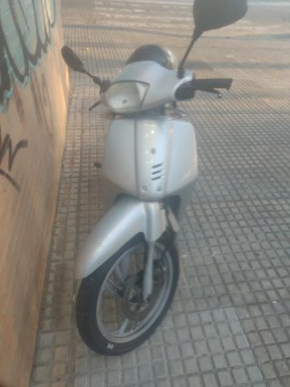 Honda scopy sh 100 2 t con itv asta el 2027