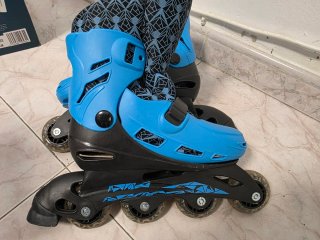 Patines en línea infantiles azules