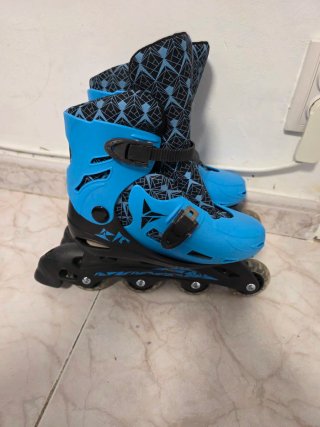 Patines en línea infantiles azules