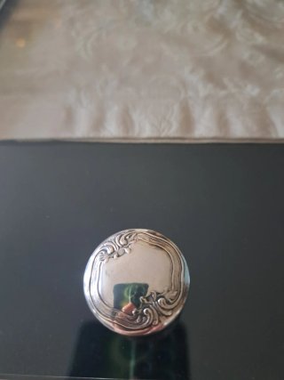 Pastillero de plata