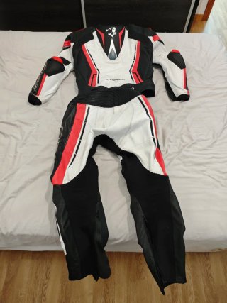 Mono de moto Bela 2 piezas Talla 52