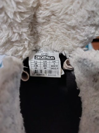 botas de montaña quechua número 38