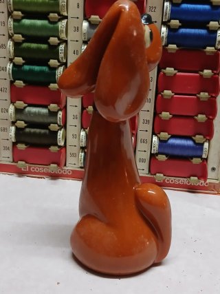 Candela decorativa vintage a forma di cane segugio