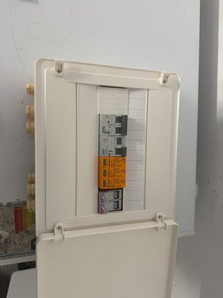 Inversor híbrido Growatt MIN 3000TL-XH monofásico