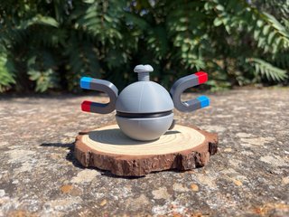 Pokeball temática Magnemite
