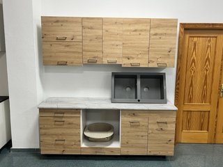 COCINA RÚSTICA EN MADERA CLARA - PRECIO INCREÍBLE!