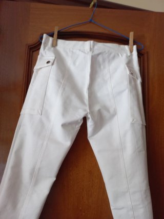 Pantalones blancos cargo