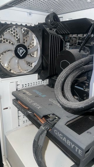 Vendo PC Gaming montado por piezas.