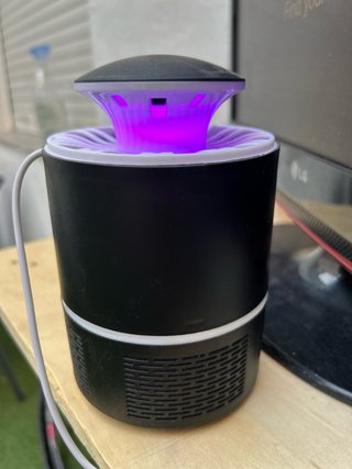 Lámpara Trampa Mosquitos UV LED