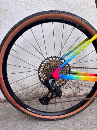 Bici gravel Bmc kaius 01  Pintura perdonslizada