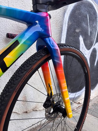 Bici gravel Bmc kaius 01  Pintura perdonslizada
