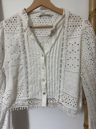 Camisa Zara blanca bordada
