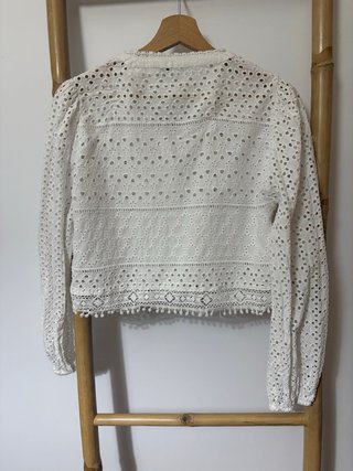 Camisa Zara blanca bordada