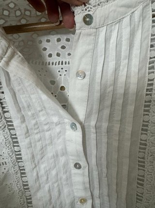 Camisa Zara blanca bordada