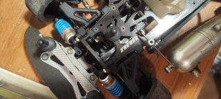 Kyosho V-One RRR 1:10 Auto da Corsa