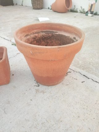 Macetero y jardinera