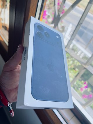 iPhone 17 Pro Max Azul