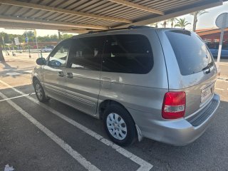 KIA Carnival 2004