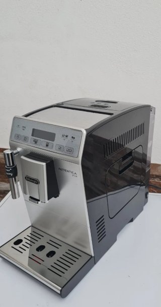 Cafetera Delonghi Autentica Plus