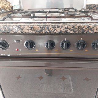 Placa cocina 3 fuegos gas + 1 eléctrico