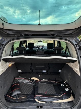 Renault Scenic 2010
