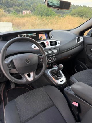 Renault Scenic 2010