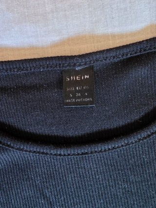 Crop Top negro Talla S Shein