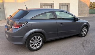 Opel Astra 1.9 Cdti SOLO 145000km