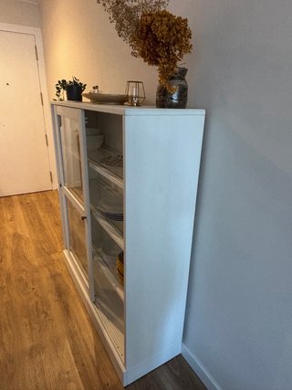 Vitrina Blanca Ikea Havsta Madera y Cristal