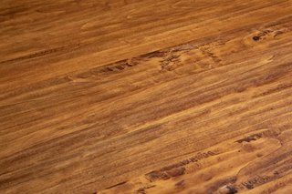 Tavolo Country in legno massello di tiglio struttu