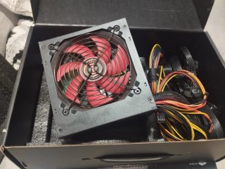 Placa Base MSI PRO B660M-A DDR4 y Fuente EVGA 750