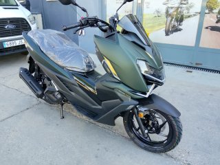 Zontes 125X Nuevo modelo sólo 2.688 euros