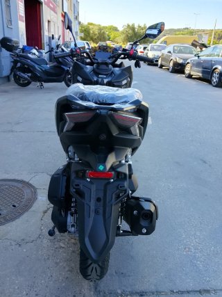 Zontes 125X Nuevo modelo sólo 2.688 euros