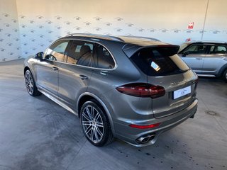 Porsche Cayenne TURBO 520CV 2015