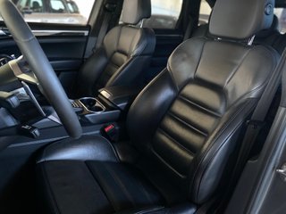 Porsche Cayenne TURBO 520CV 2015