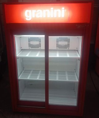 Nevera Expositora Granini 2 Puertas.