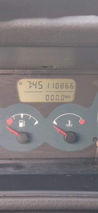 Nissan Terrano II 2001