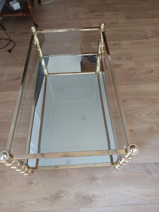 Mesa de centro cristal y metal dorado