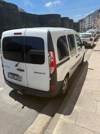 Furgoneta renault kangoo año 2016