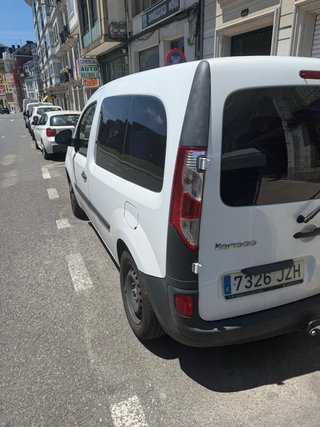 Furgoneta renault kangoo año 2016