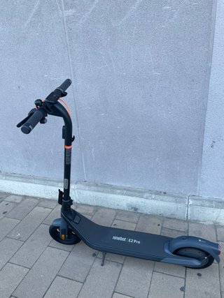 Patinete Eléctrico SEGWAY Ninebot E2 Pro E