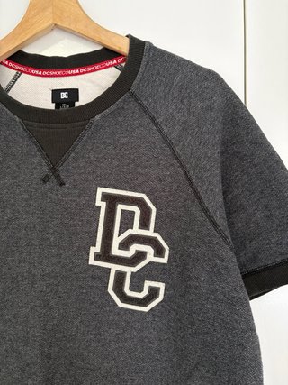 Camiseta cuello redondo DC USA talla: L