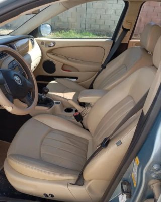 Jaguar X-Type 2005