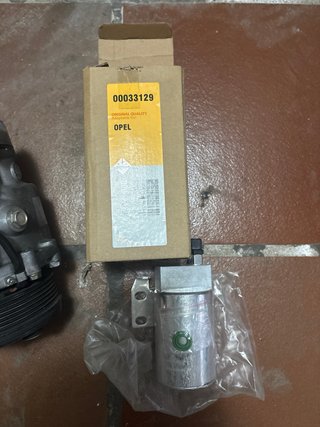 Compresor AC y Filtro Deshidratador Opel Astra G
