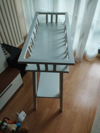 Mueble cambiador blanco de madera